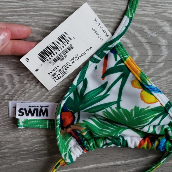 American Apparel. Parrots in Paradise bikini set - Picture 5 of 6